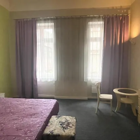 A Apartments Apartment *
